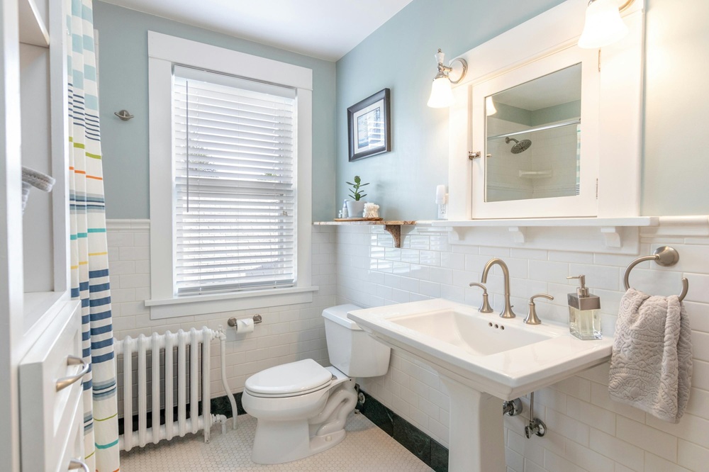 Bathroom Blinds in Melbourne