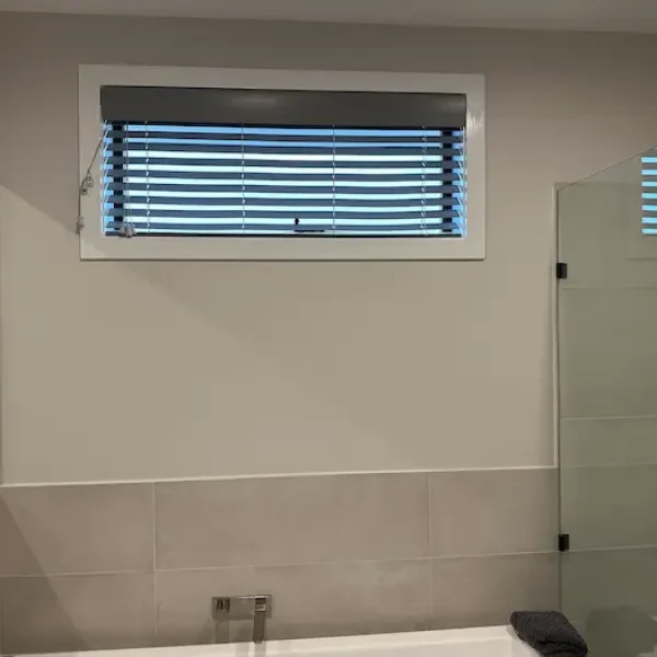 Venetian blinds Aluminium and PVC