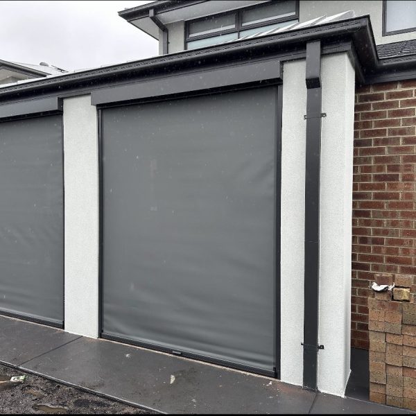 Ziptrak outdoor blinds