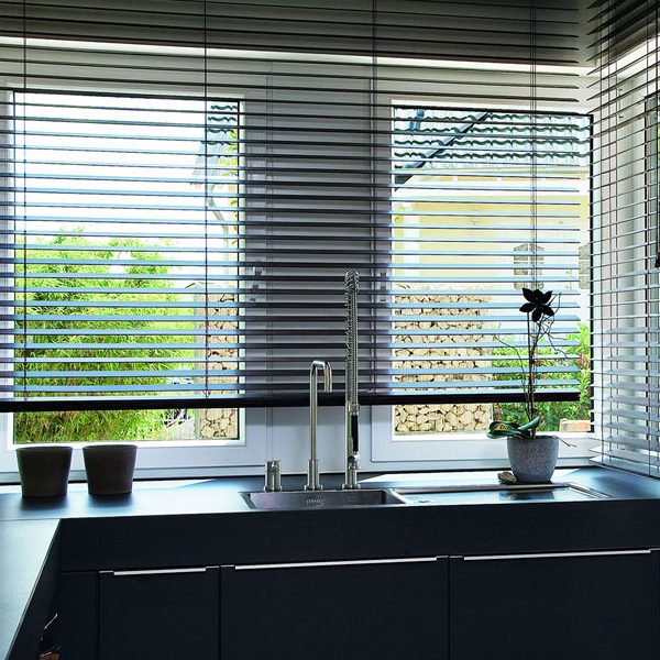 Venetian blinds
